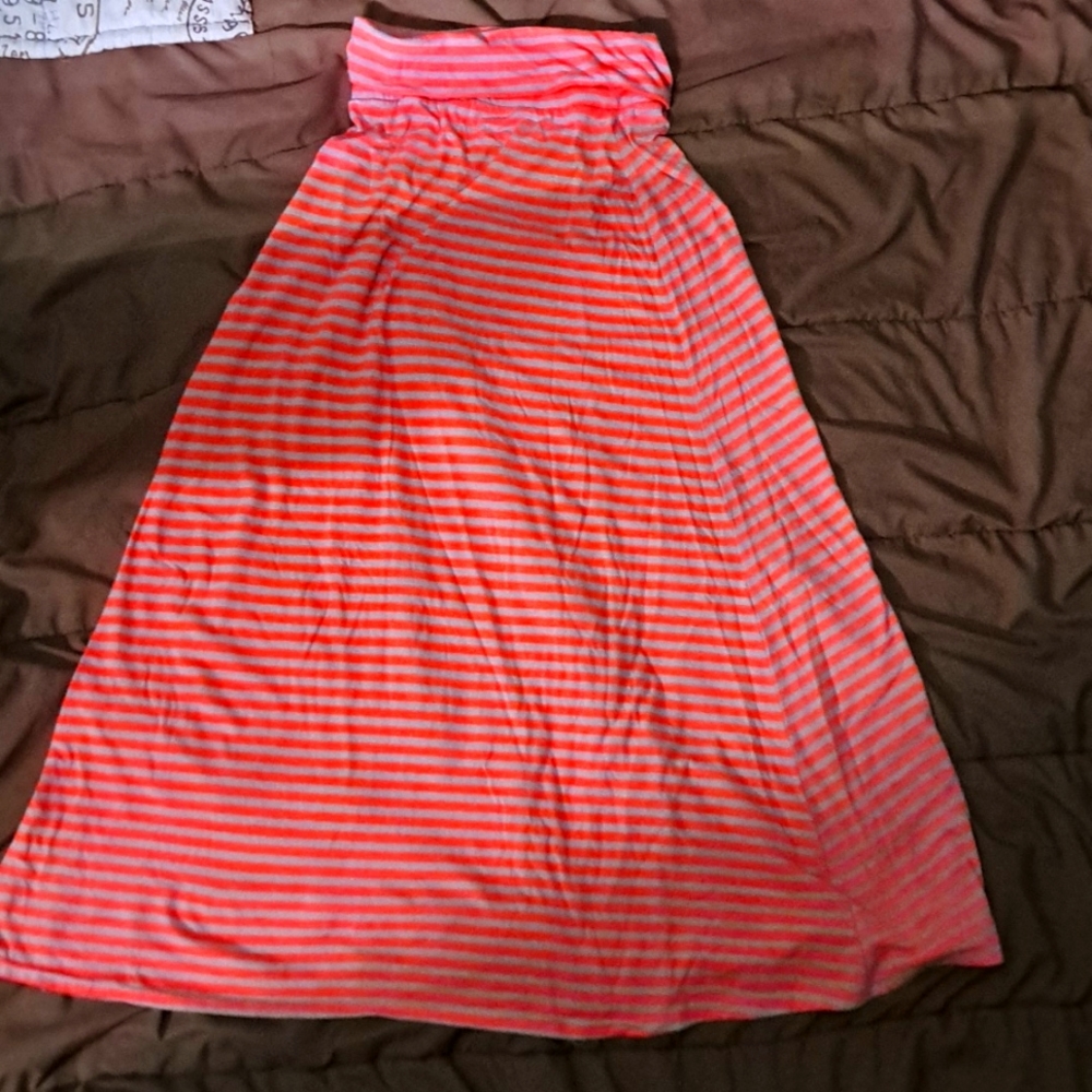 MAGAZINE skirt, pink and white